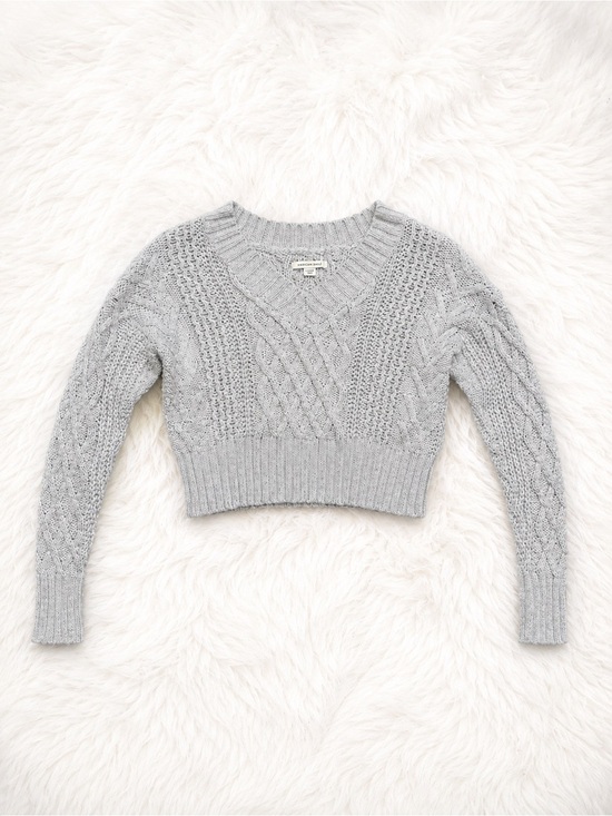 American Eagle Outfitters Sweaters - American Eagle Cable Knit Cropped Sweater XS Gray Cozy Soft Girl Fall Winter Top